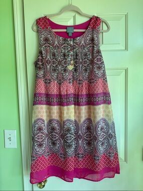 Sleeveless Printed Pink Mosaic Shift Dress